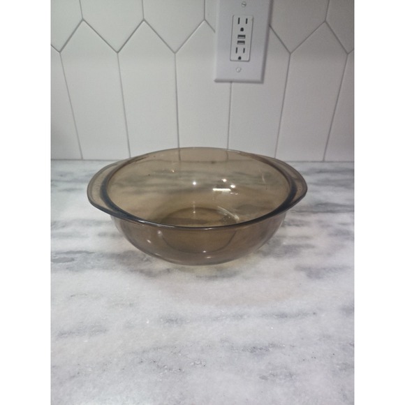 Pyrex Visions 2L Amber Casserole Dish, Amber Glass Cookware #024, Oven Safe Dish - Picture 1 of 9